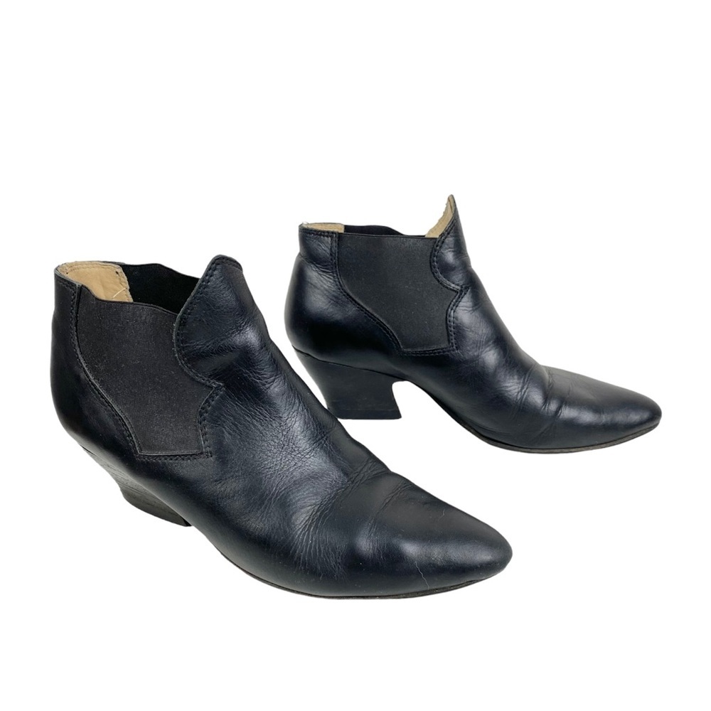 Acne Studios Alma Mid Heel Pull On Leather Ankle Boots in Black 39 0580 - Picture 3 of 15